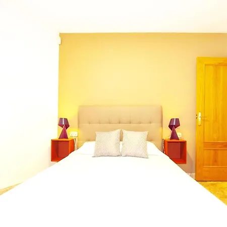 Spacious In The Heart Of Apartamento Rosas